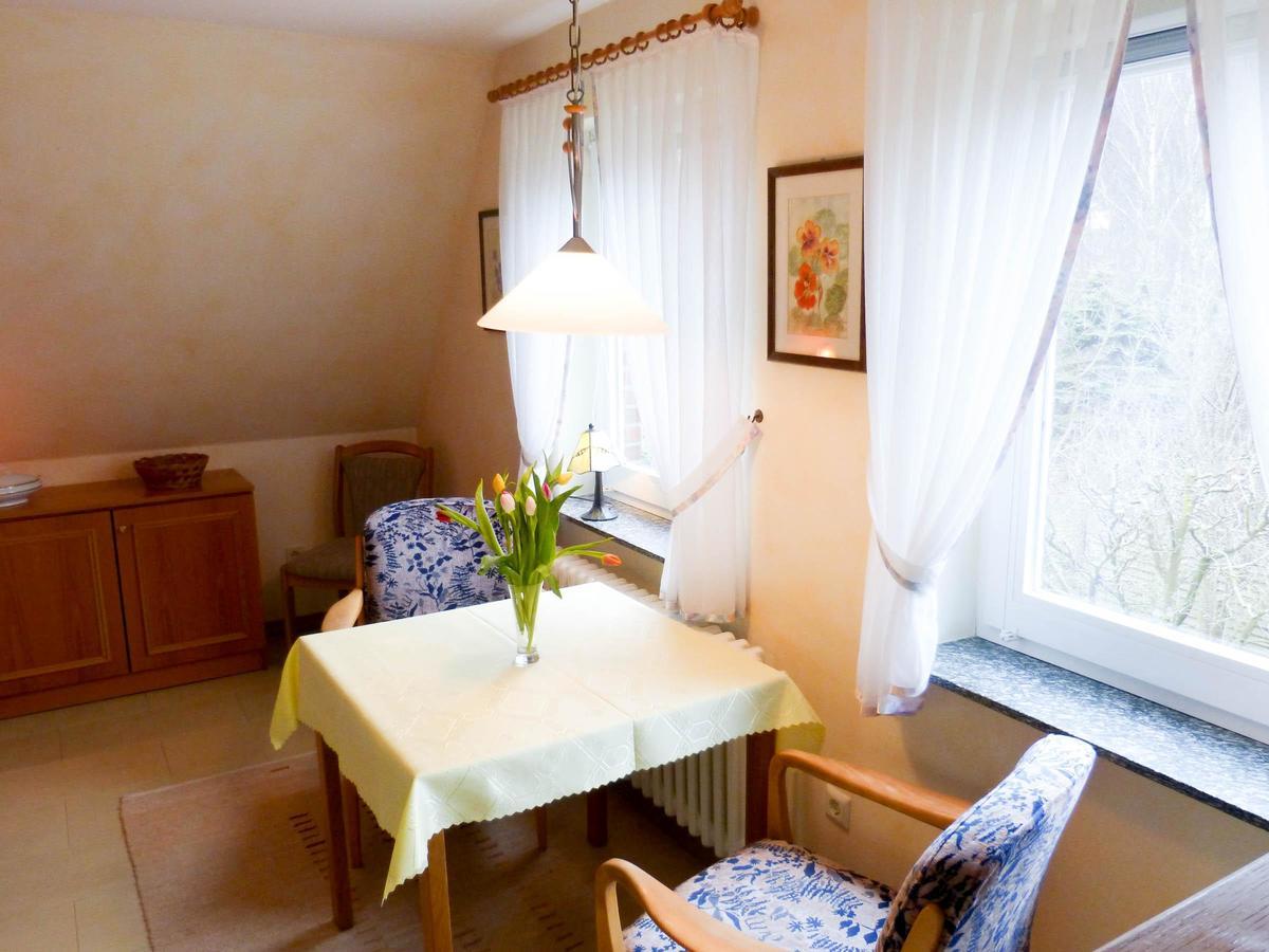 Haus *Ueues Aran* Wohnung Nr. 7 네벨 외부 사진